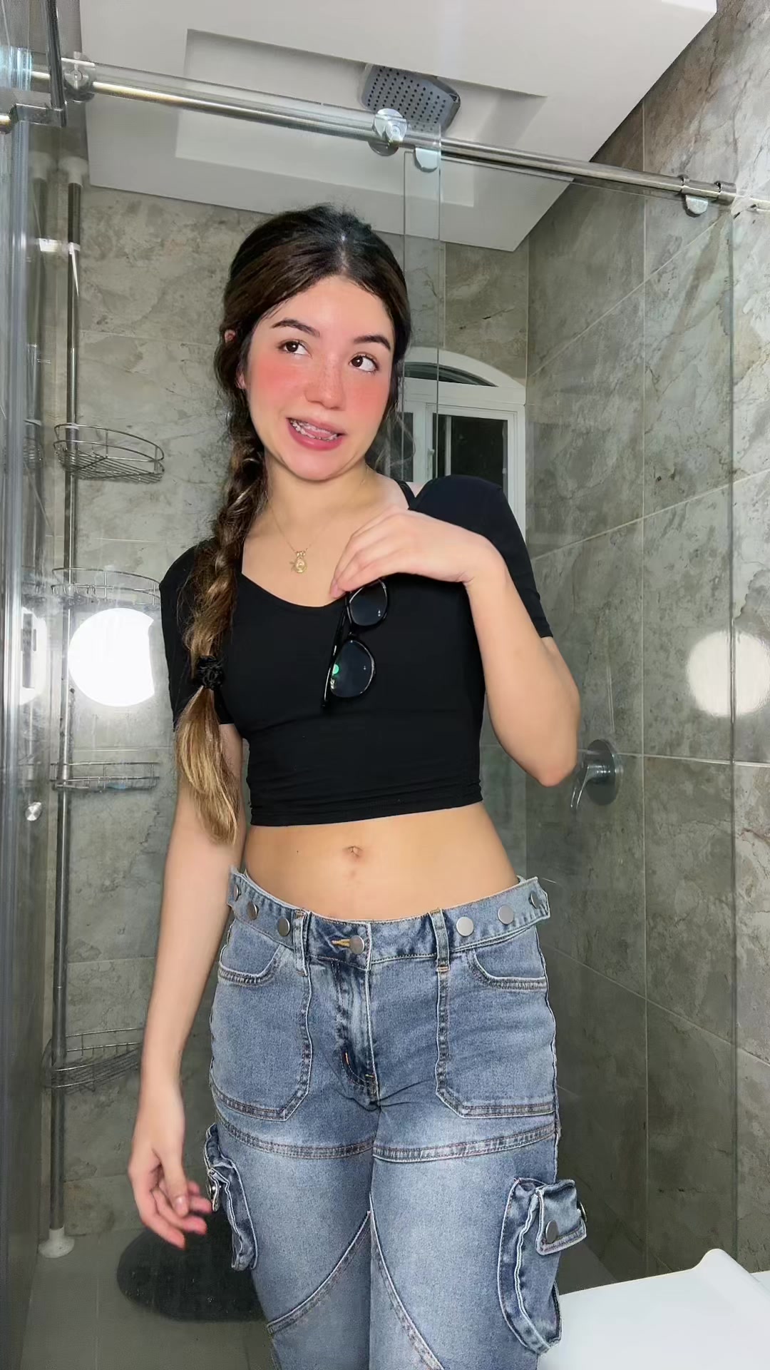 @dimevalu❂