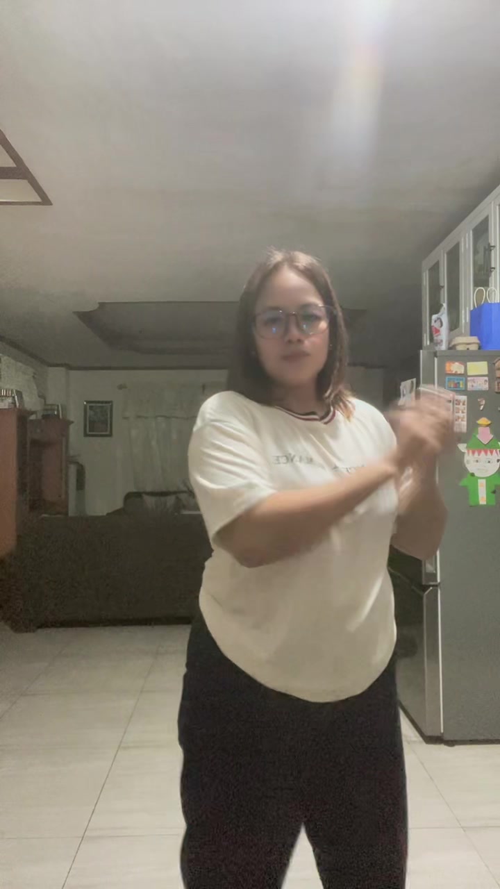 @daftkneejoeoneknees