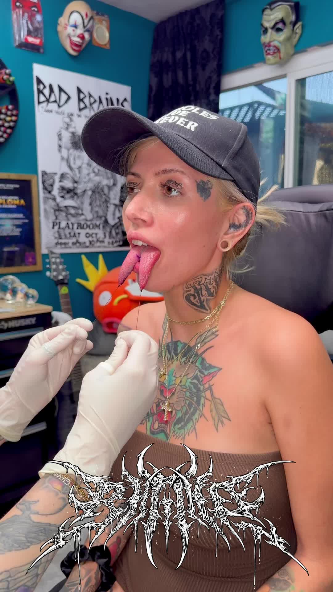 @RHYYNO