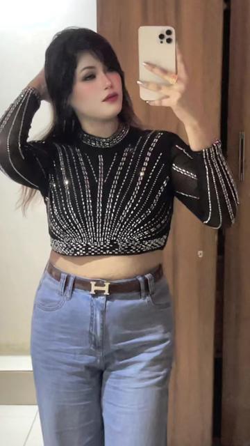 @Hira_10