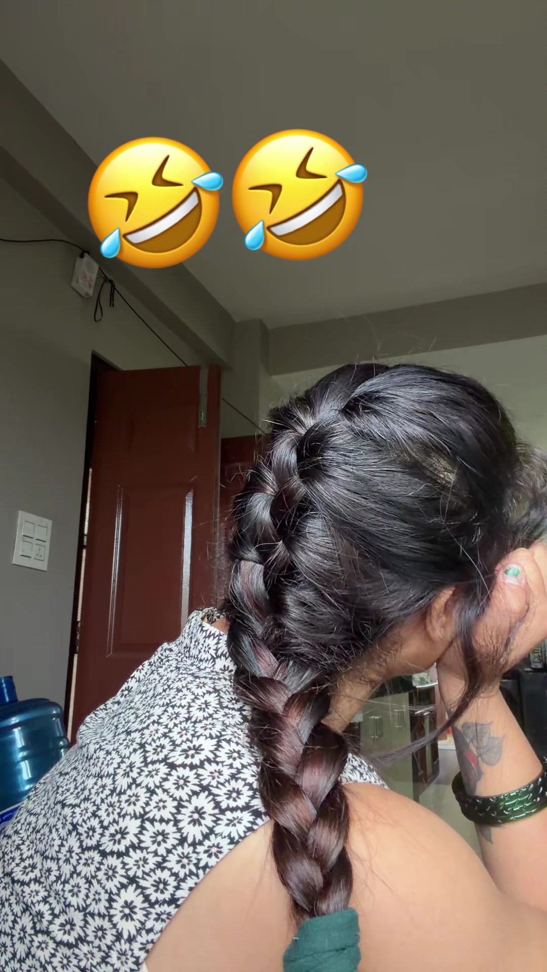 @Monikaधमालि 🧿❤️