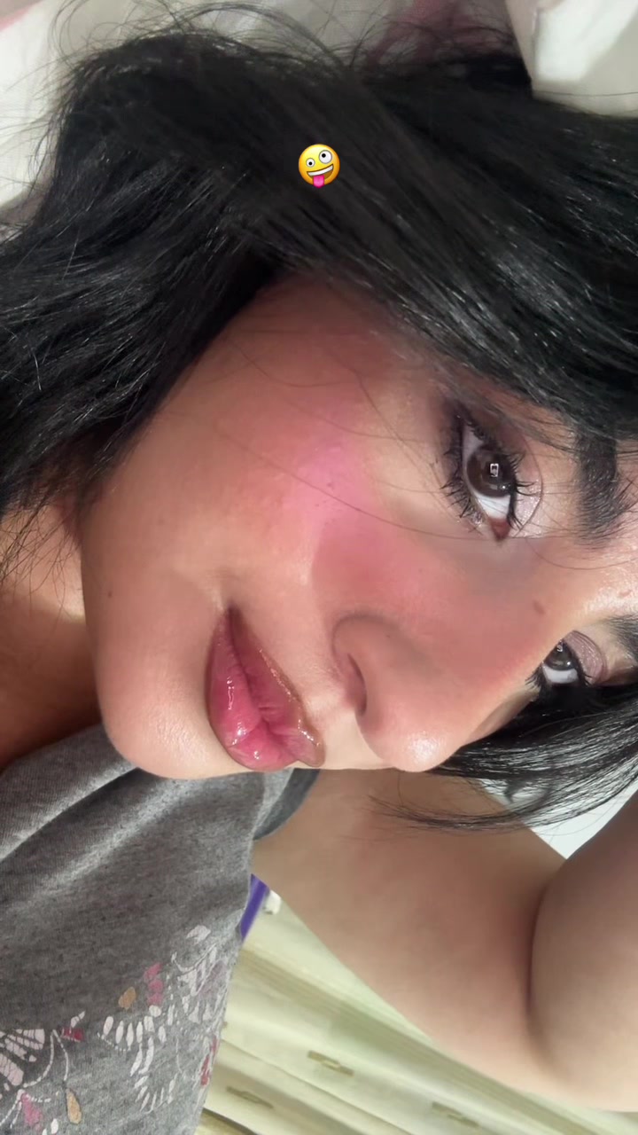 @UrfavNourie💋