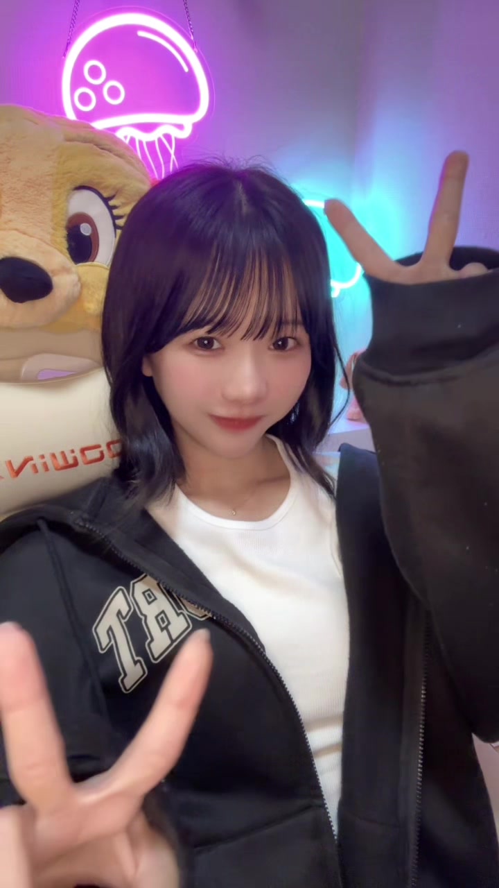 @🦋モモチャでﾎﾟﾝｯ🪄︎︎