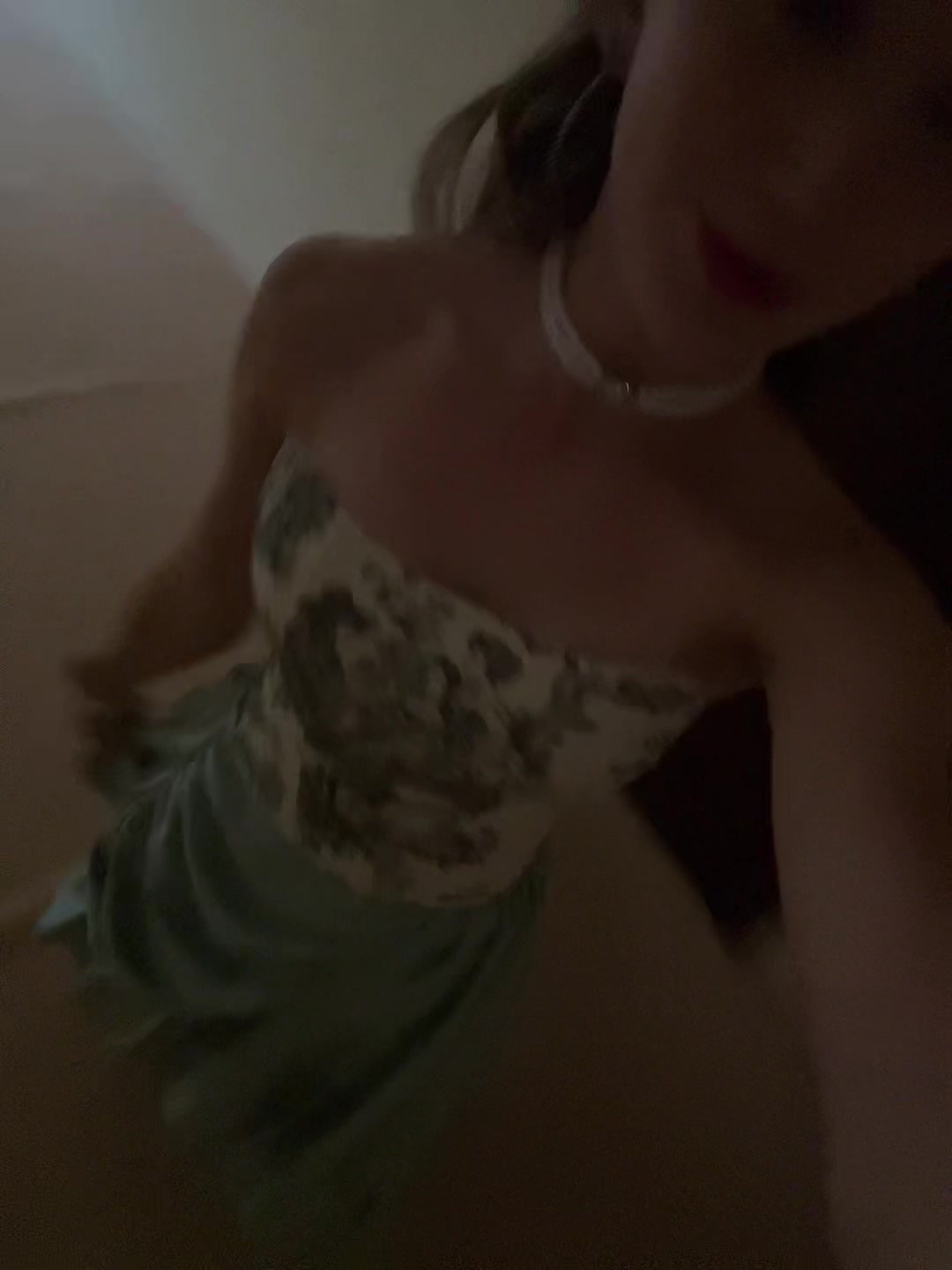 @v1cod1n_ar