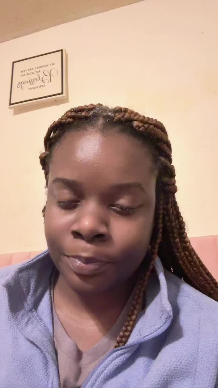 @RiahOnRepeat