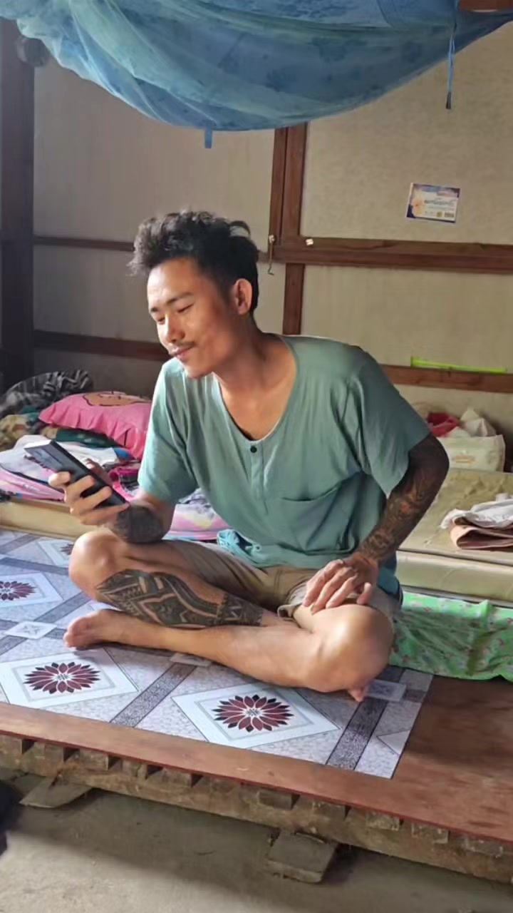 @မြေကြီး - Myay Gyi