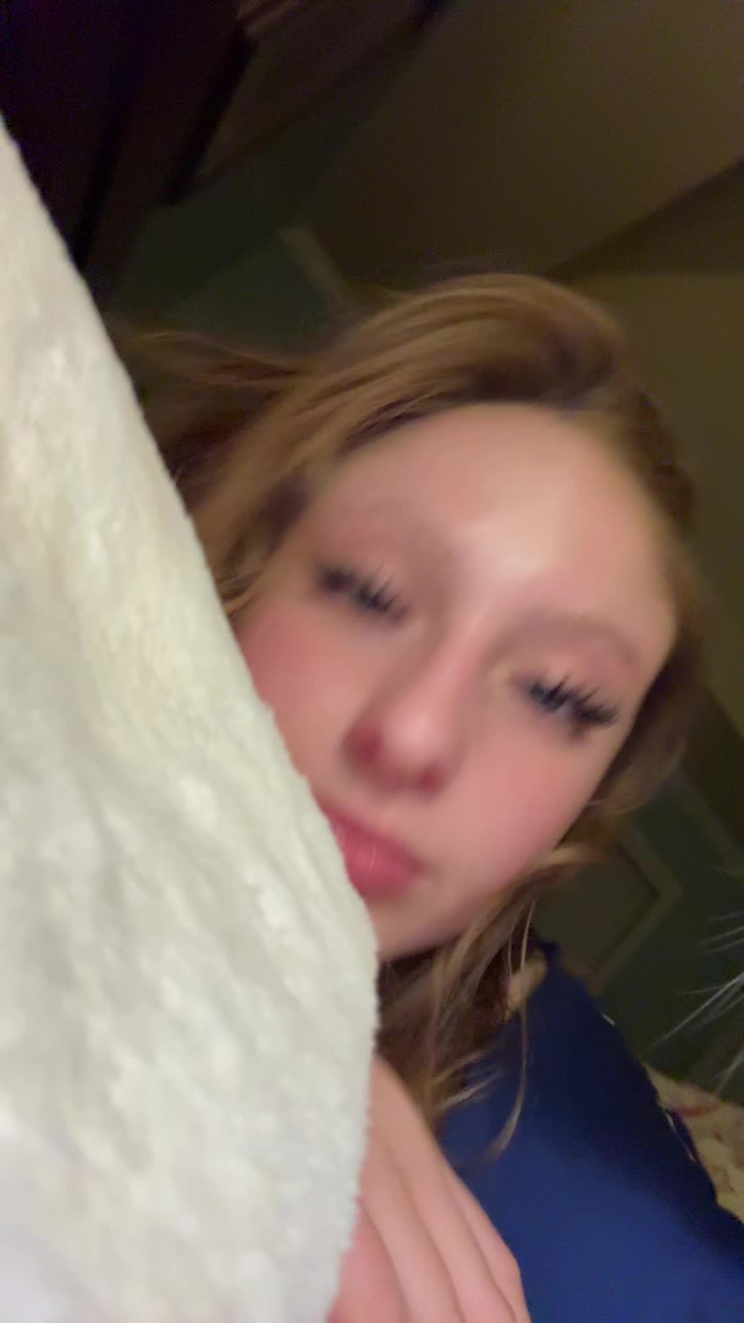 @mcdonaldsfemboyworker