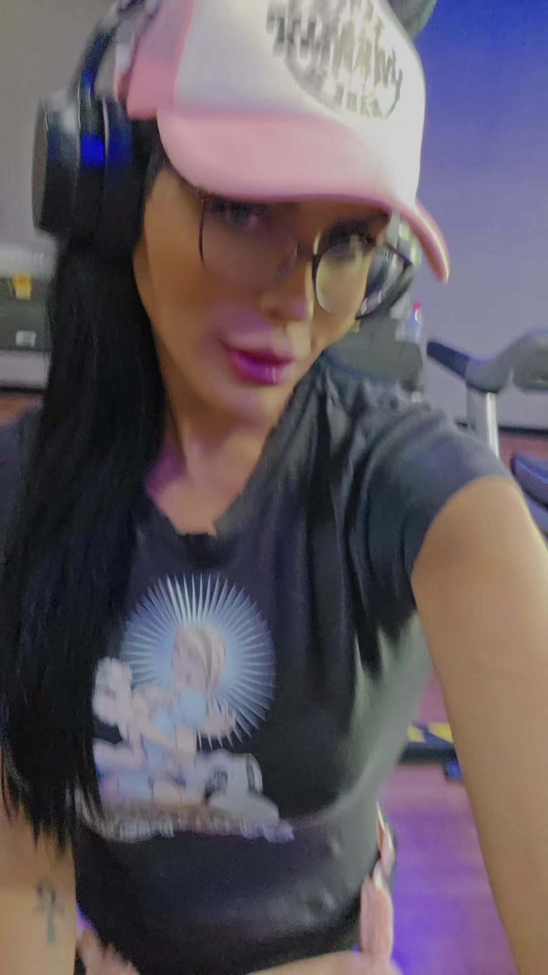@renata anahi