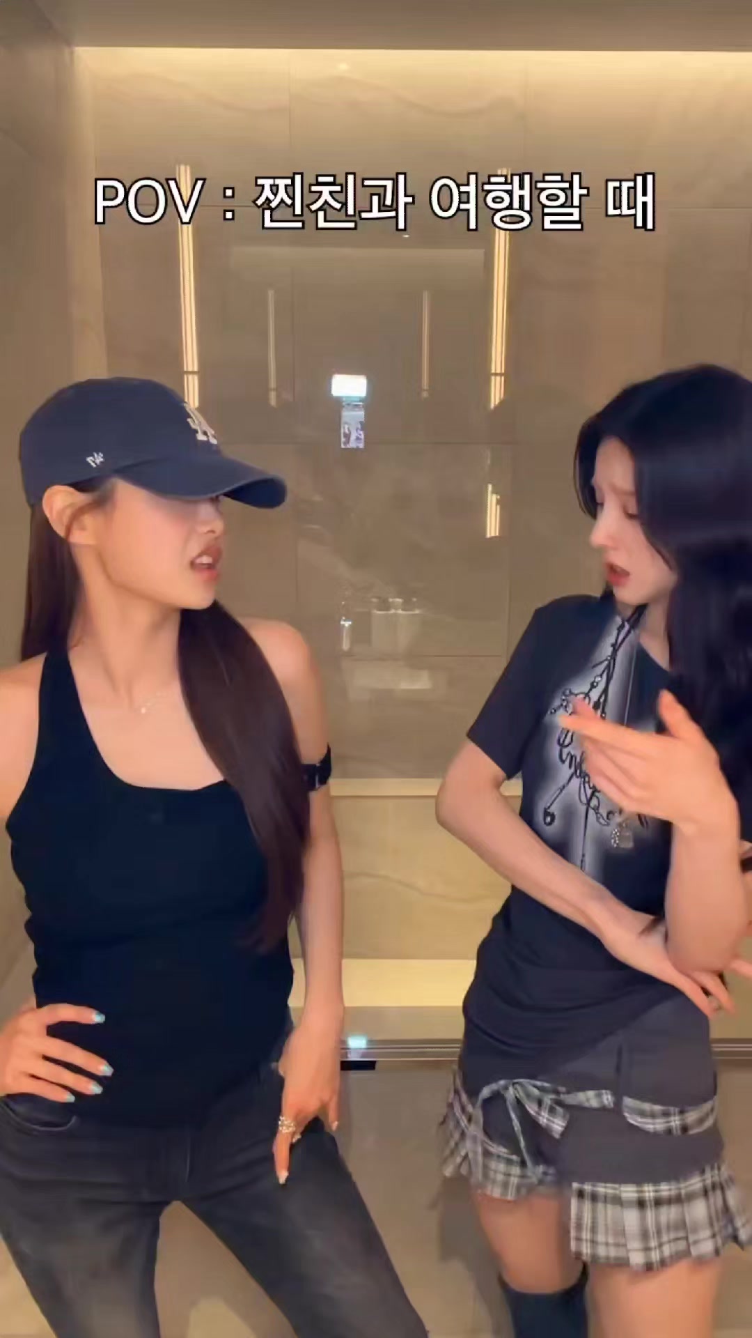 @LOOΠΔ