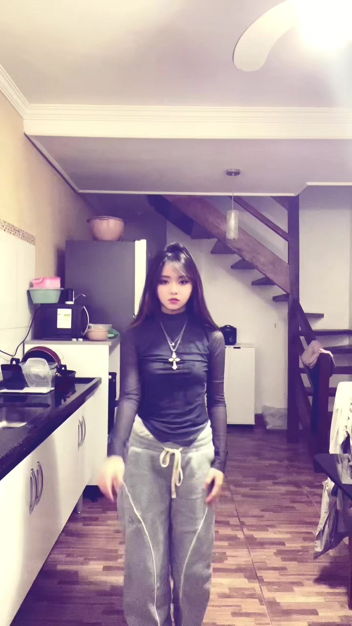 @lyly