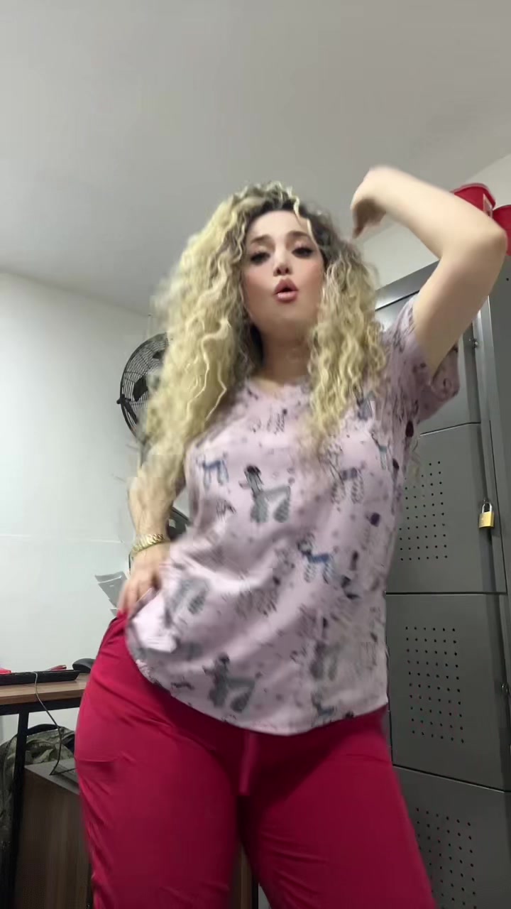@Labellabella