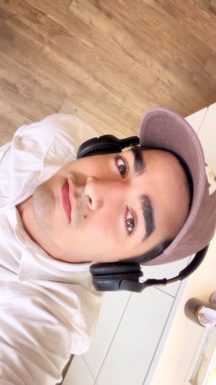 @Carlos