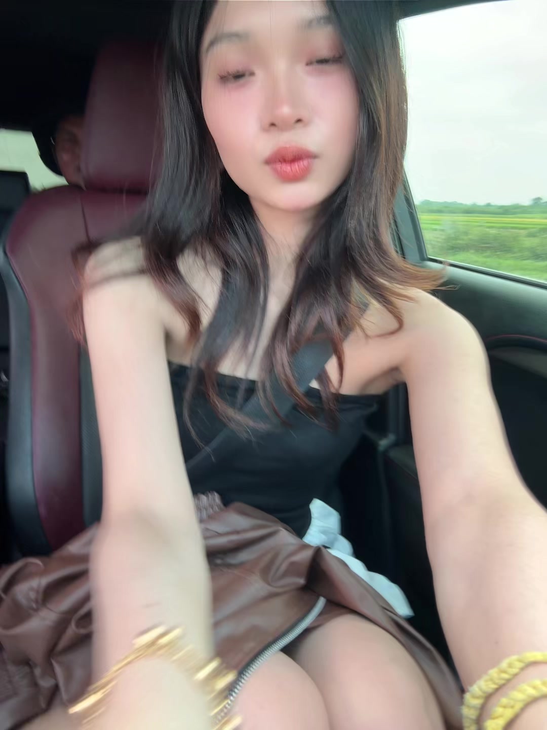 @user44327652578