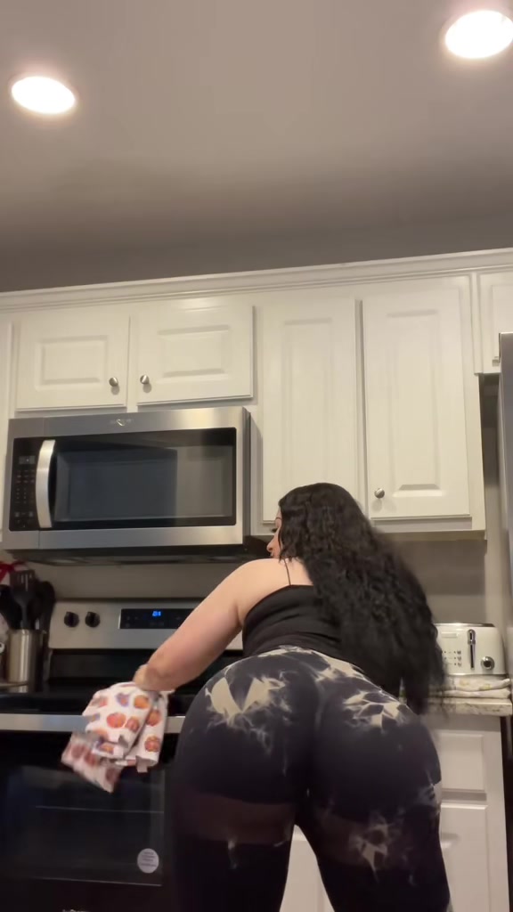 @itsninabugatti