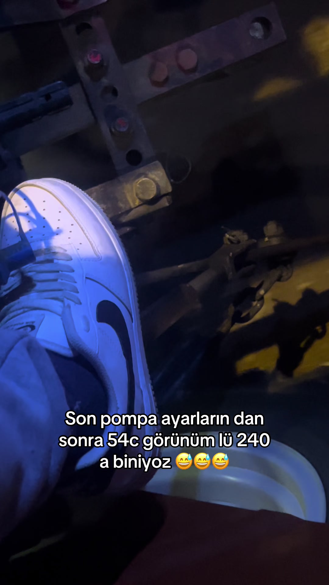 @Ｃ̧ＥＬＩ̇Ｋ