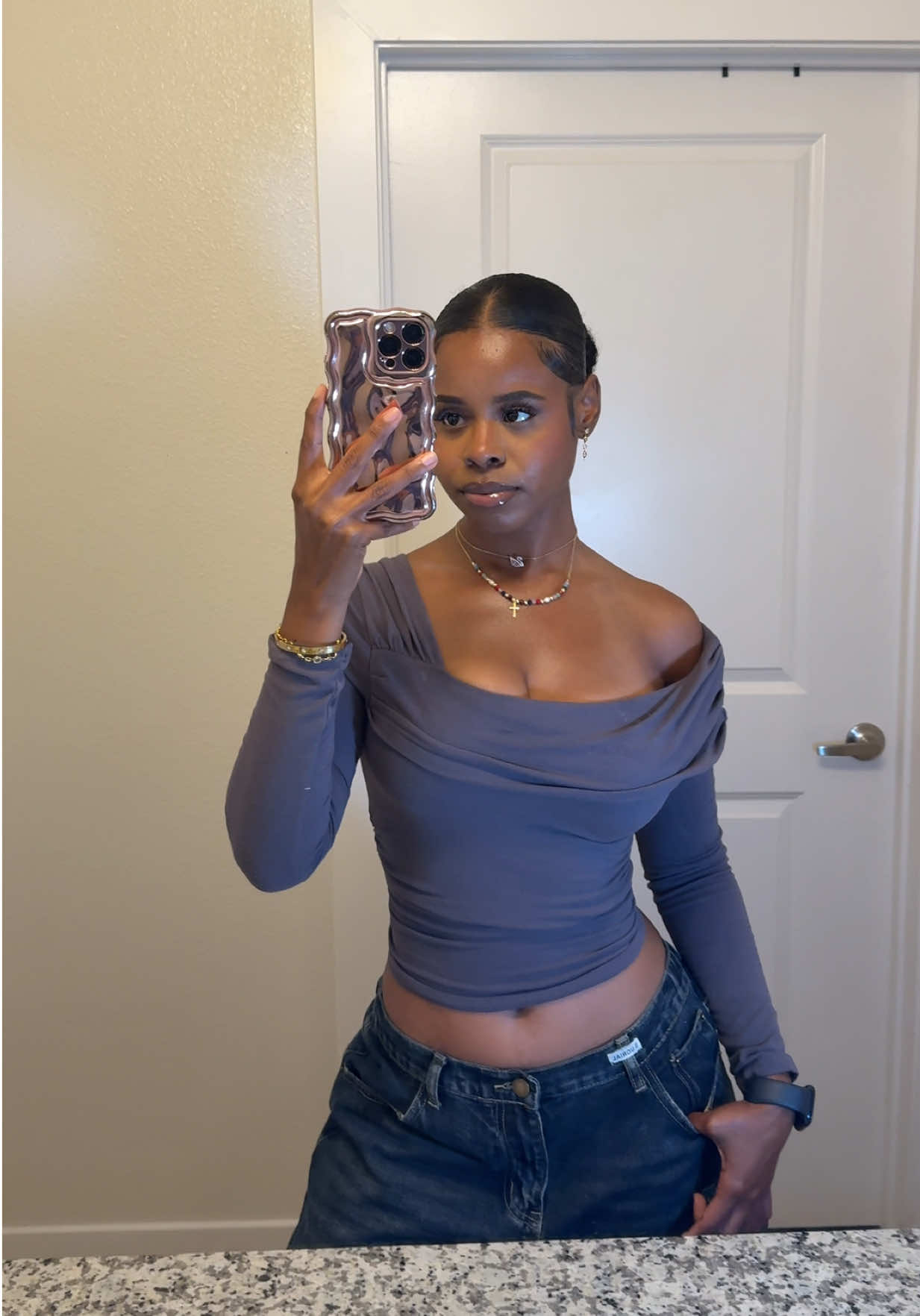 @G0ldenasia