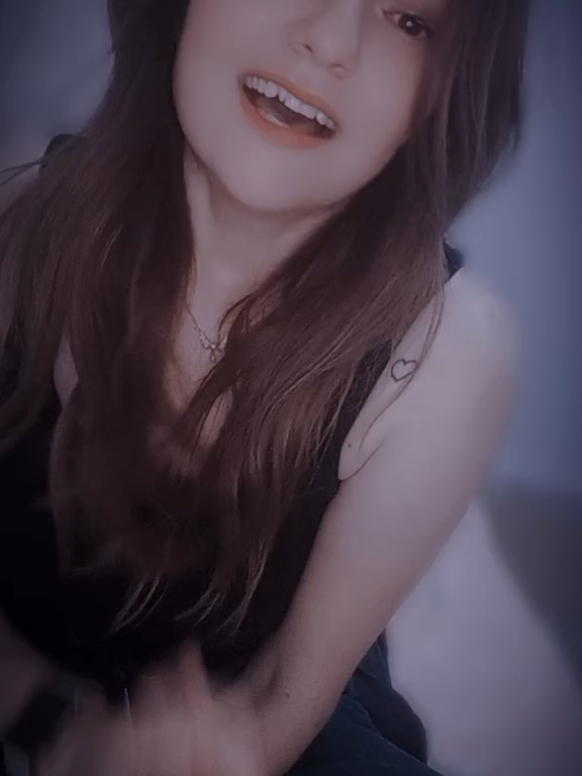 @Ayşe🕊️
