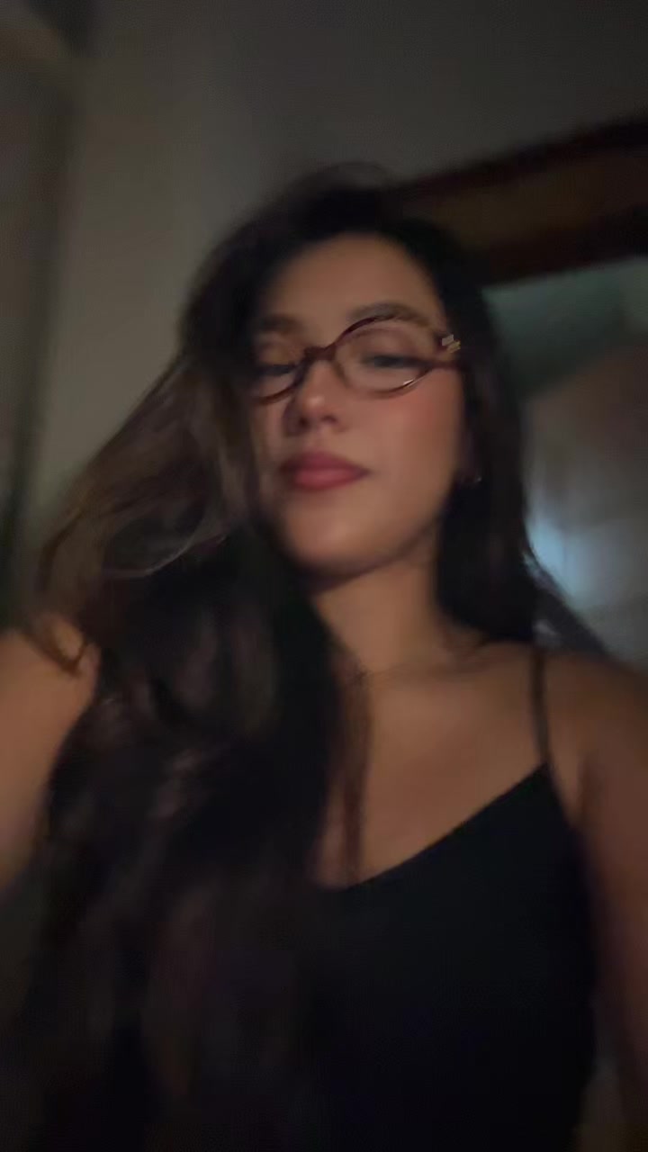@Emi