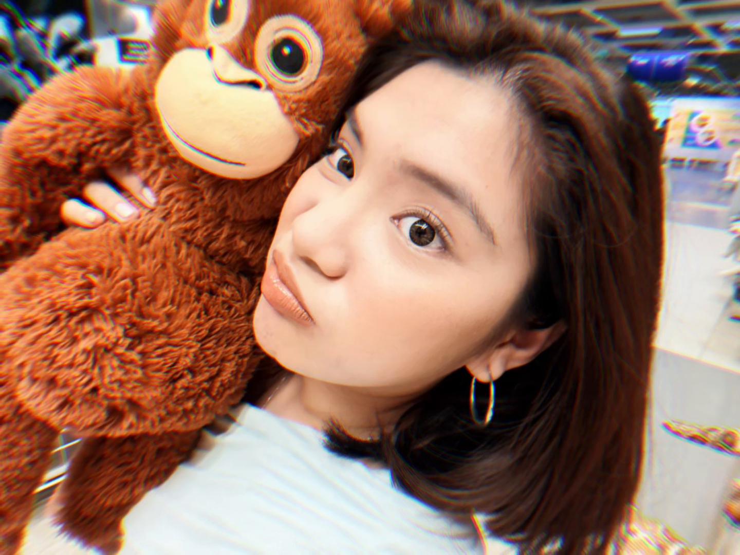 @ellia