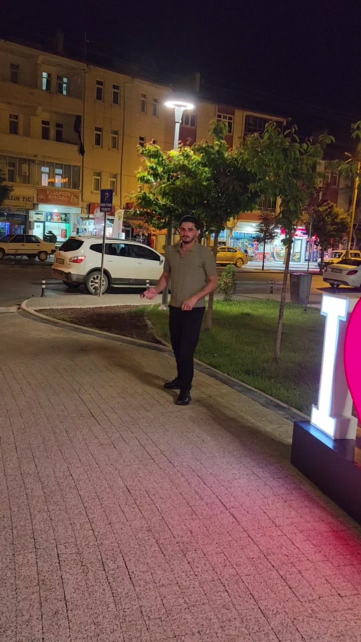 @MILLA DAYI 😎