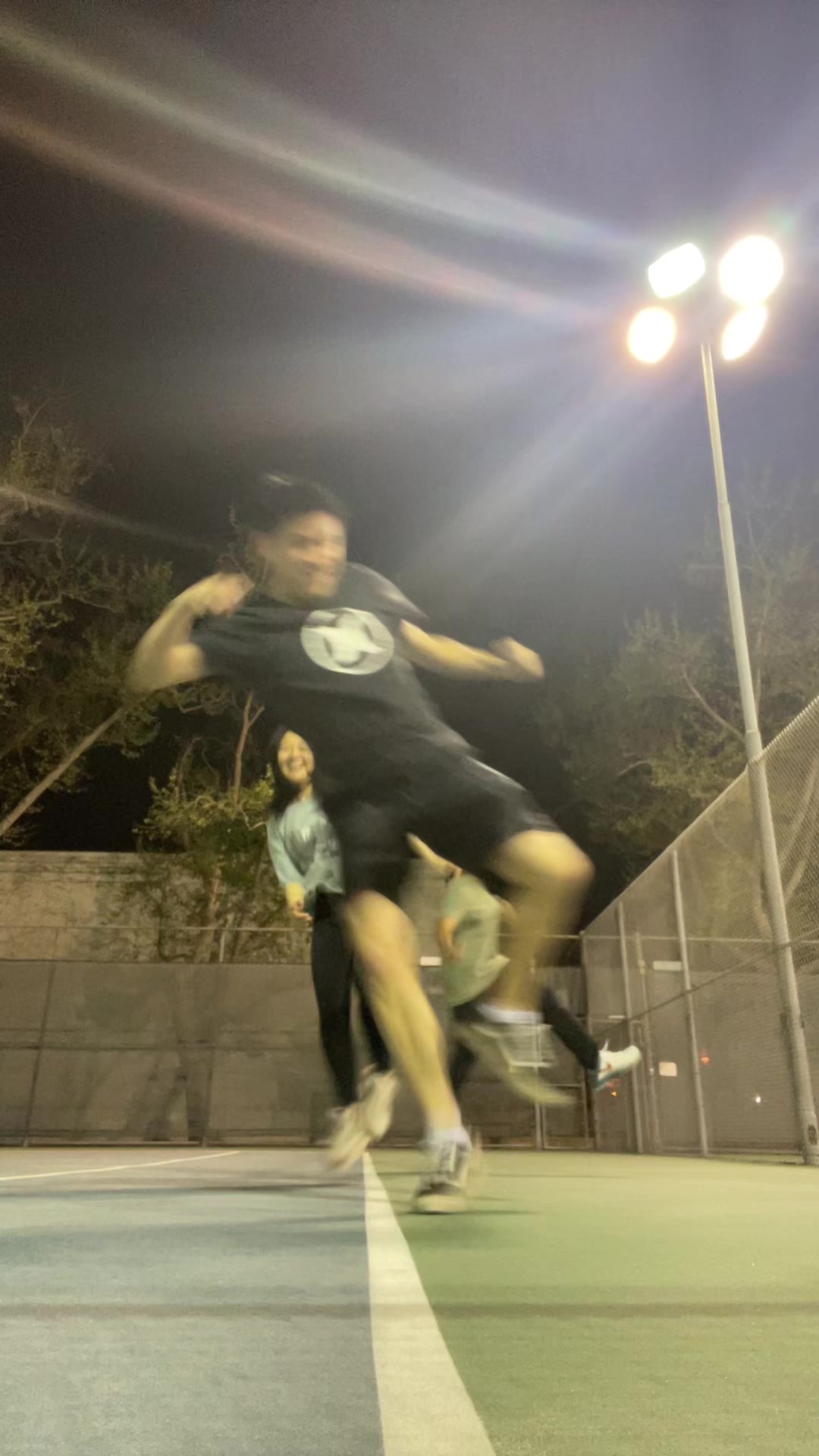 @Momo