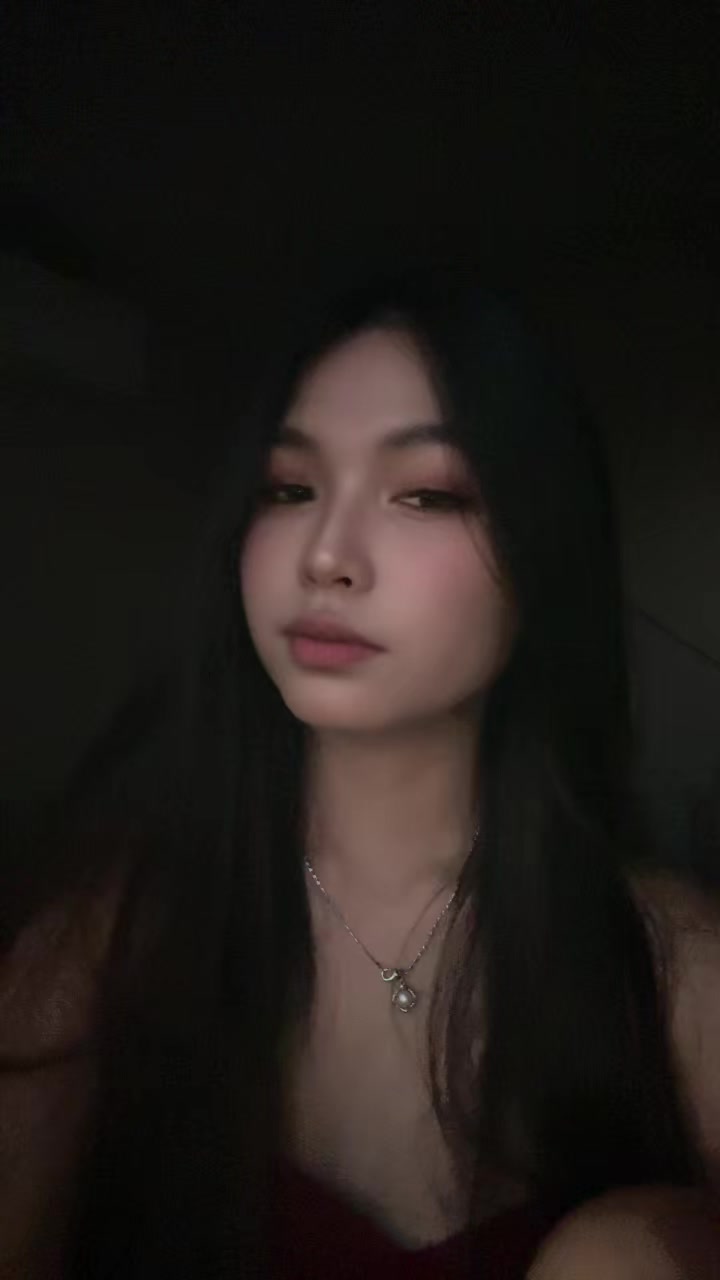 @trixiee