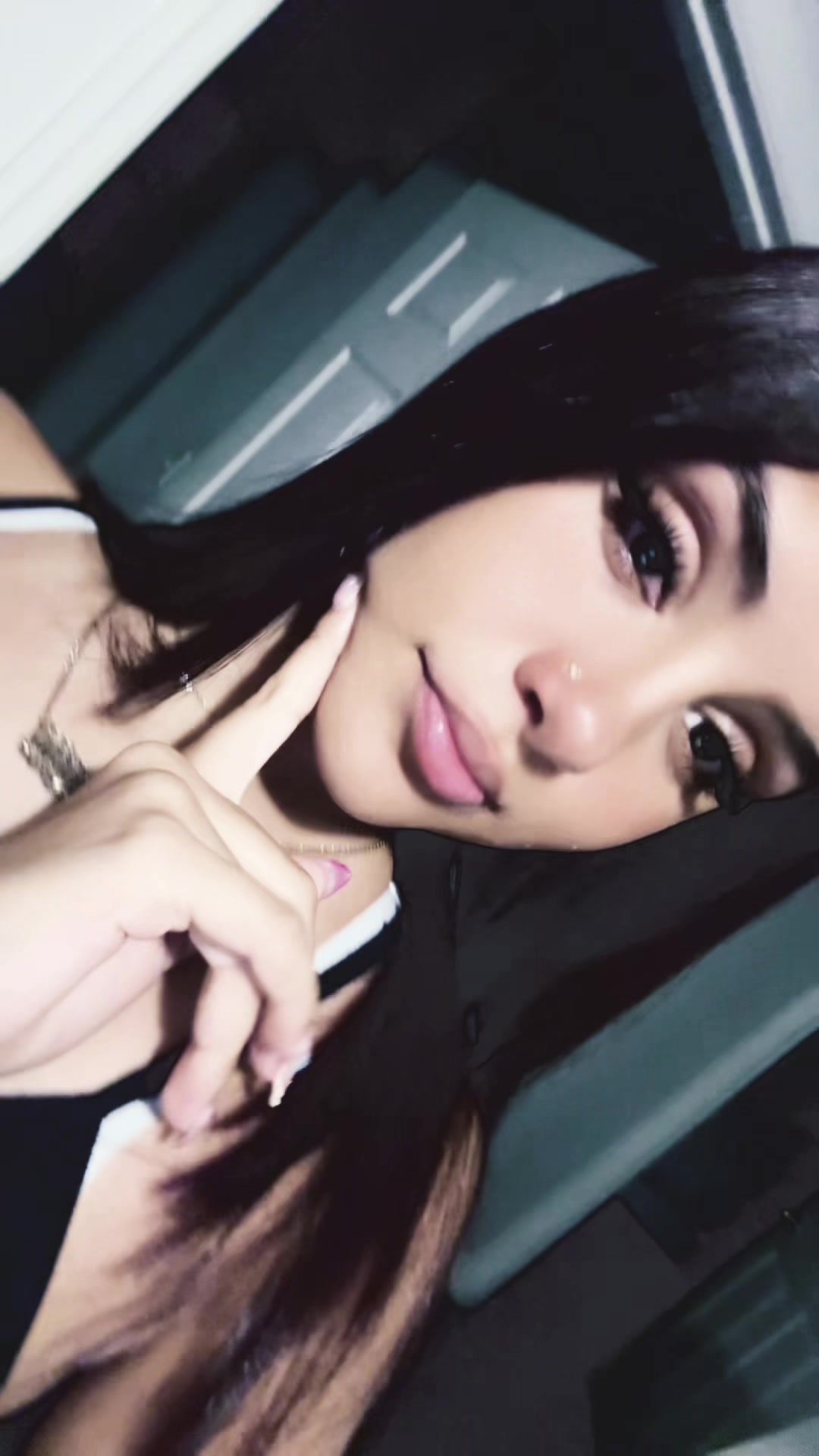 @Ari ✩