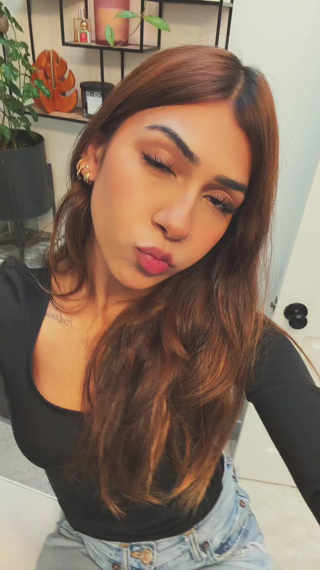 @urmomsfav444