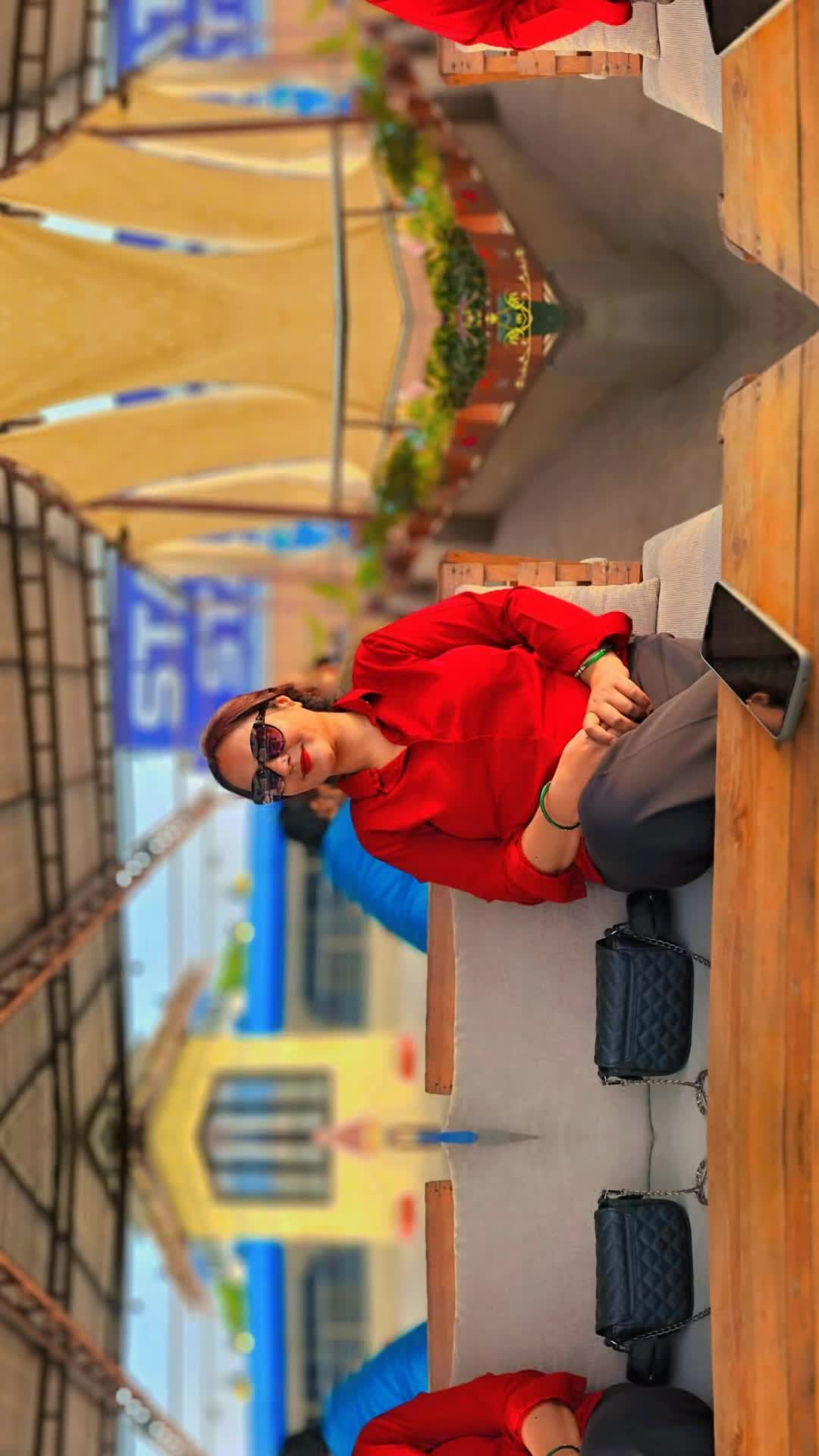 @Azita karki