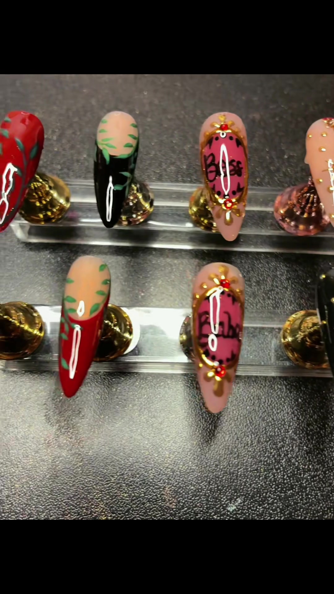 @Nails by Julia