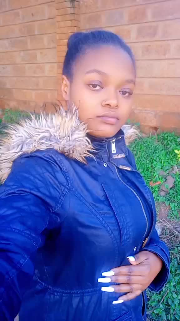 @Fashionable Dee 🥰