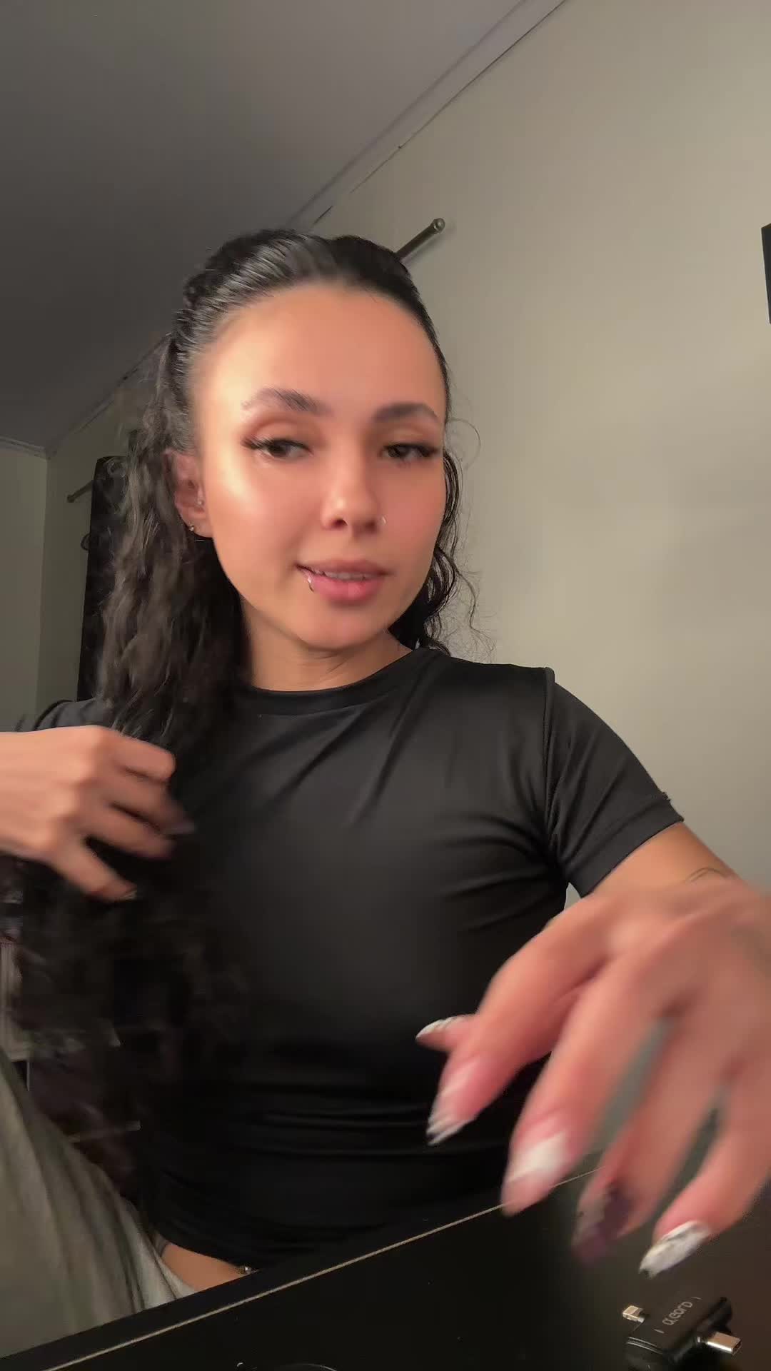 @Gabriela