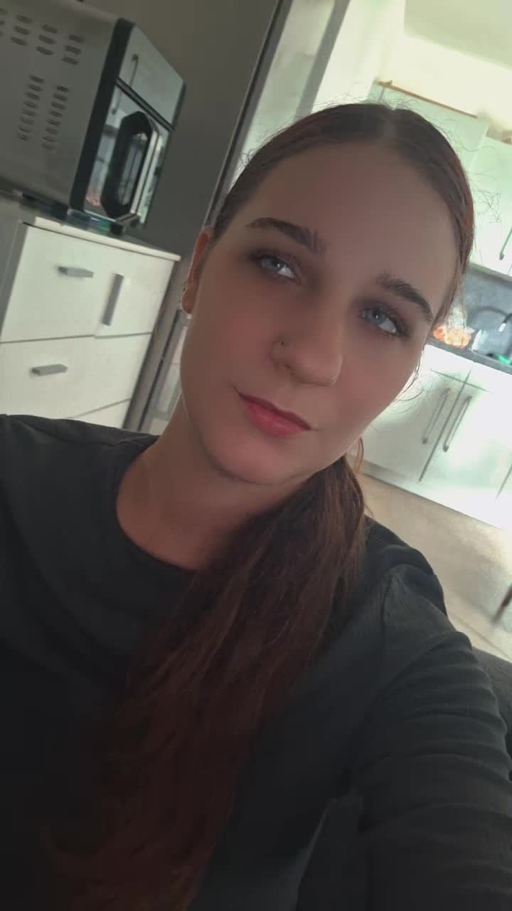 @𝑽🖤
