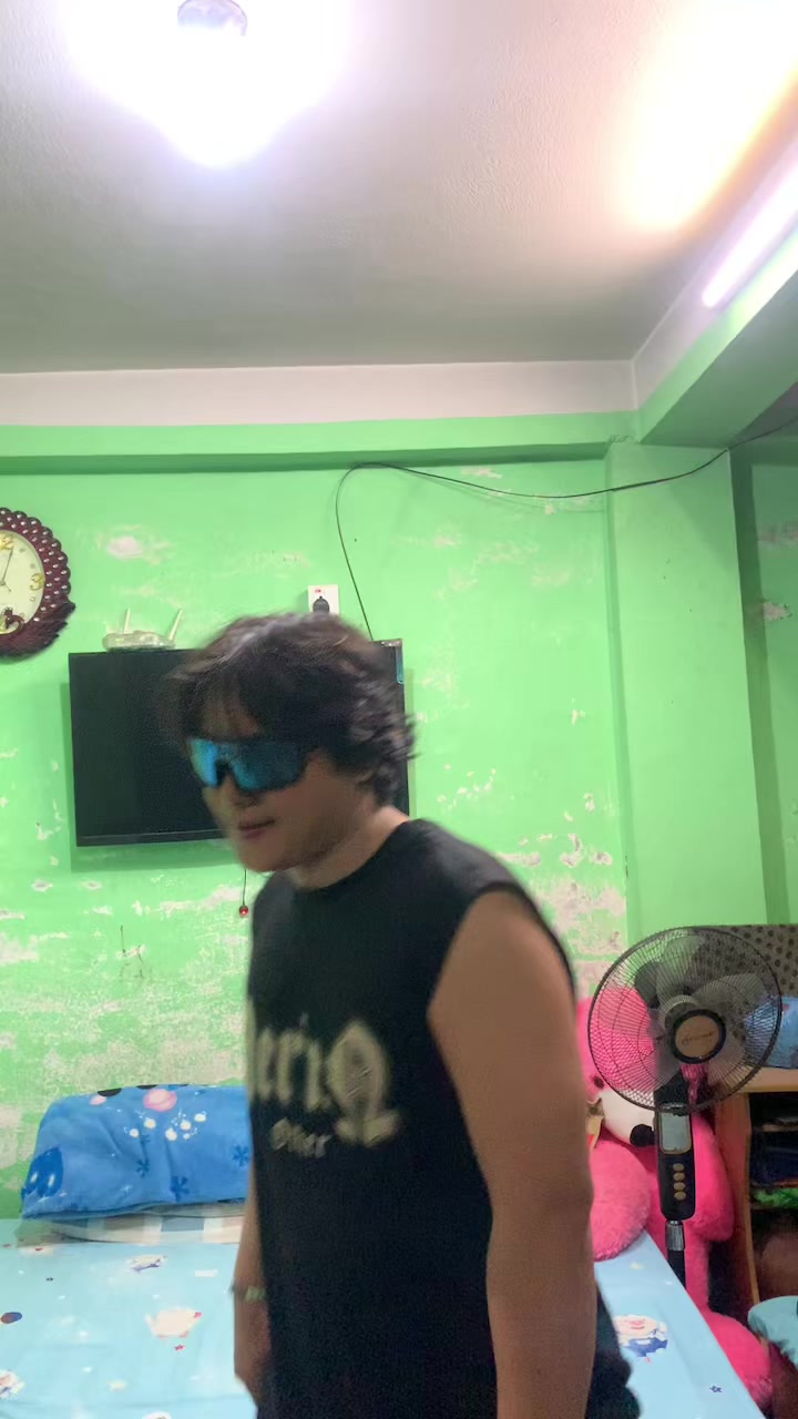 @๐๐ข๐ฅ๐๐ง ๐๐๐ ๐๐ซ