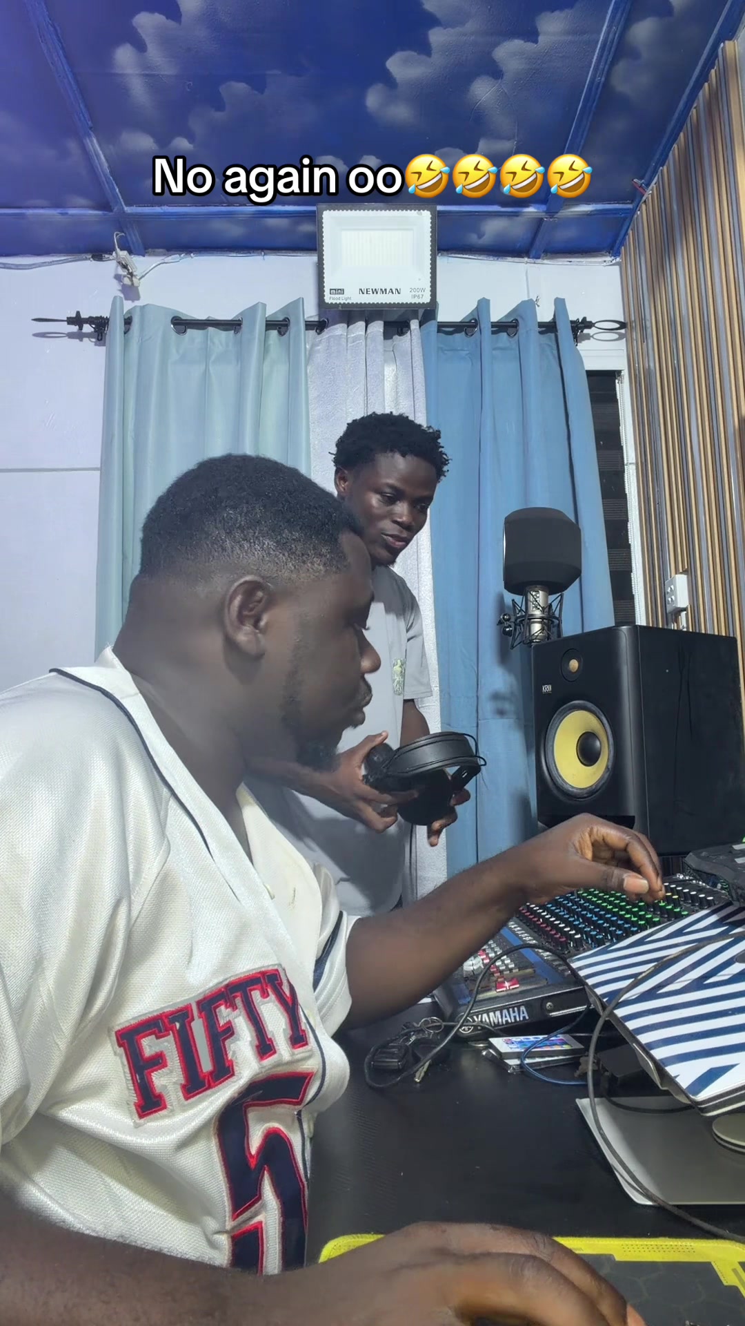 @HONEY BOY GH