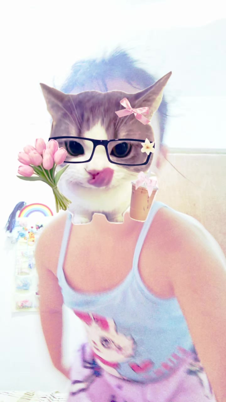 @<zoe>