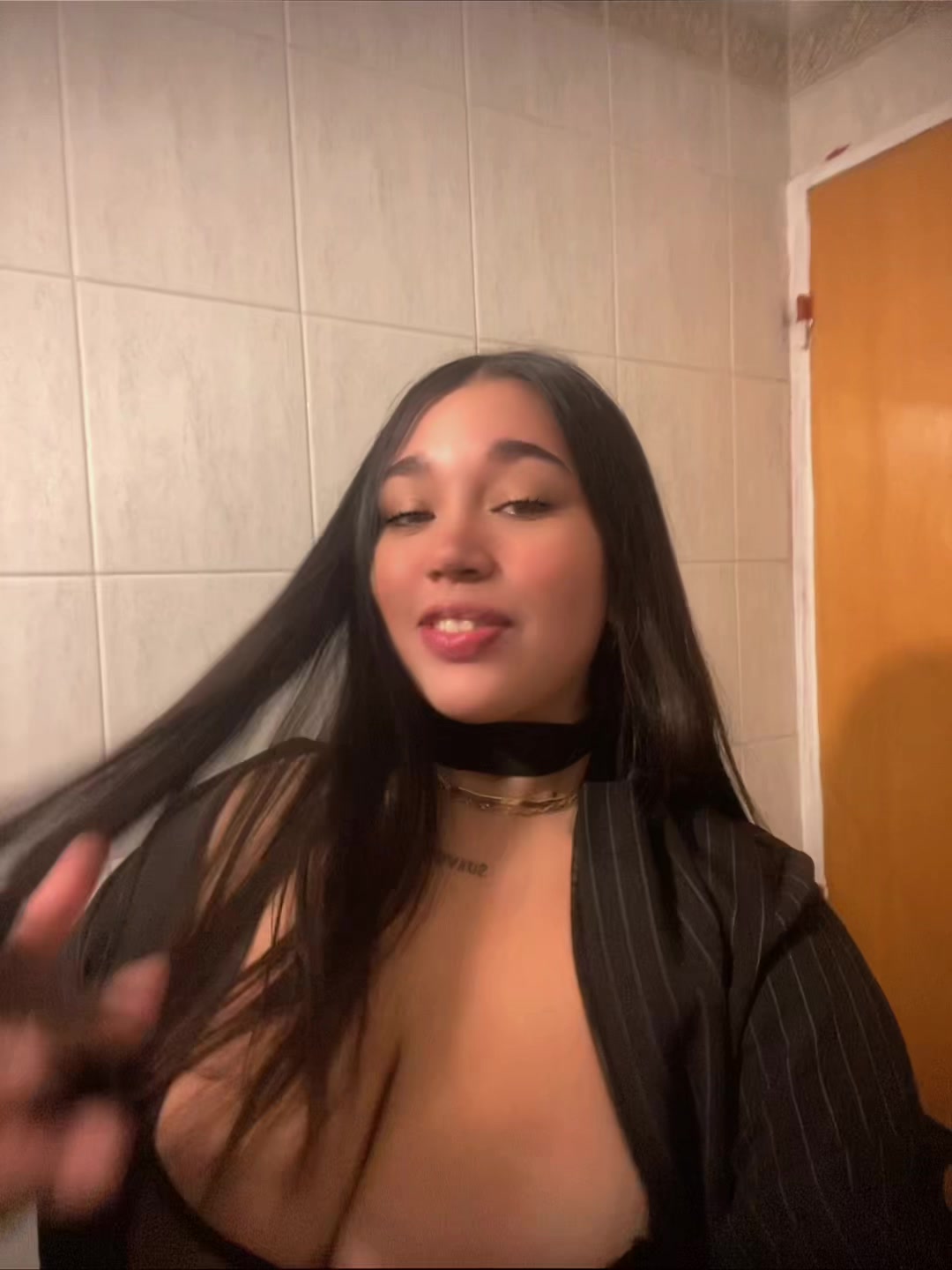 @VALENTINA💋
