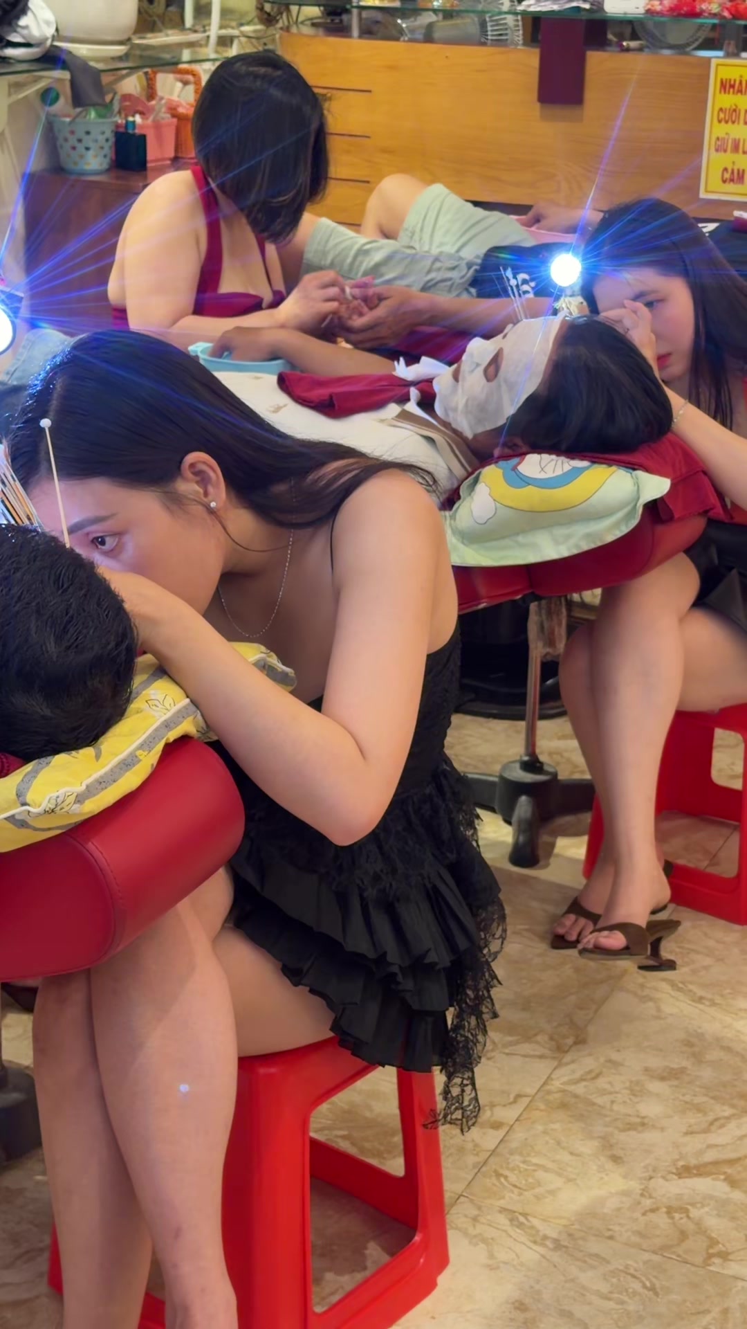 @HỚT TÓC NAM THẢO NGUYÊN Q4