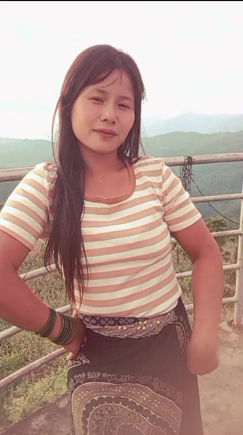 @thakurnii bima💓😯💐