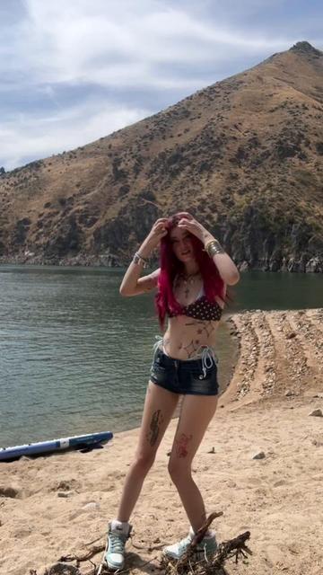 @AStarwBryy