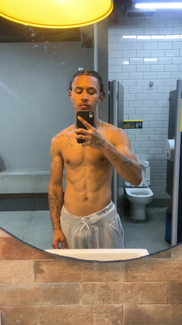 @THI🤟🏽
