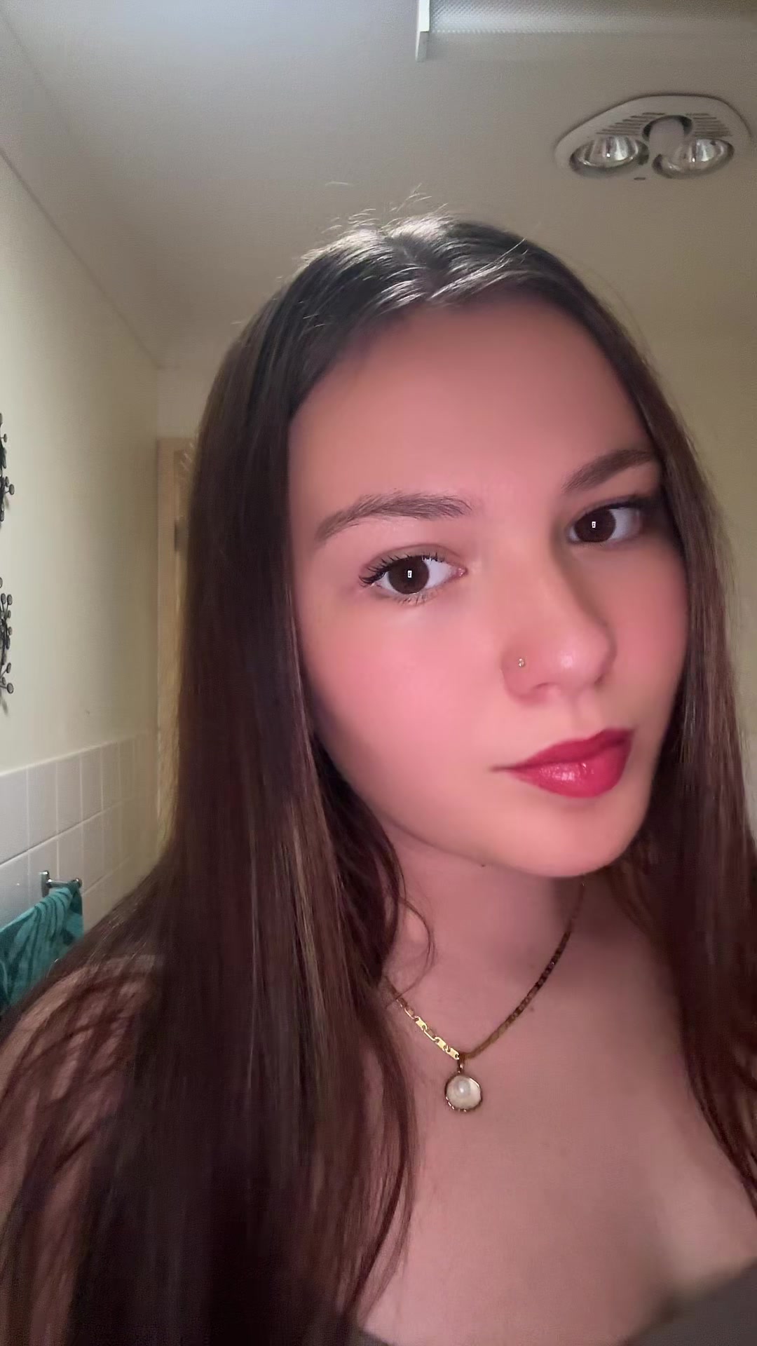 @plilyspriv
