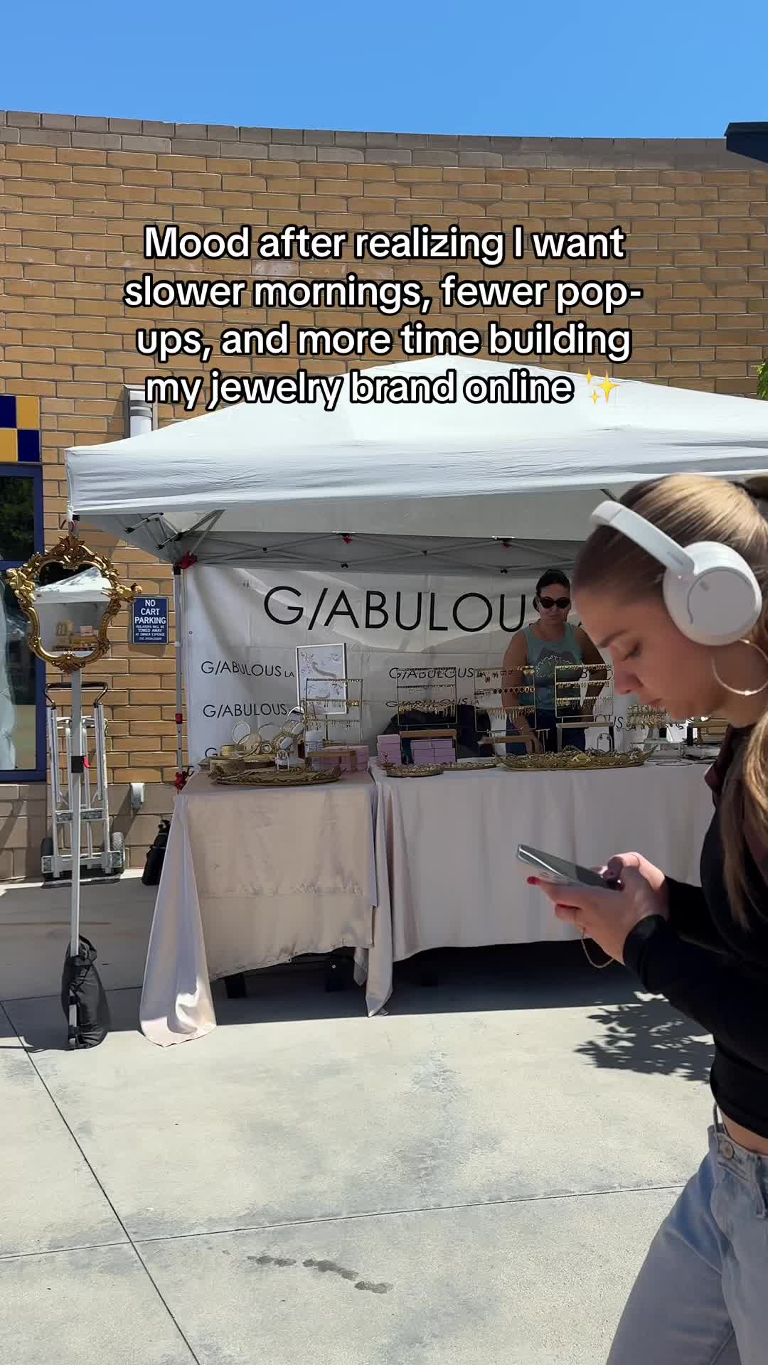 @GabulousLA