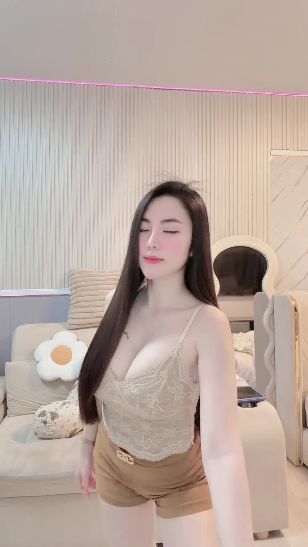 @ชัดเจน