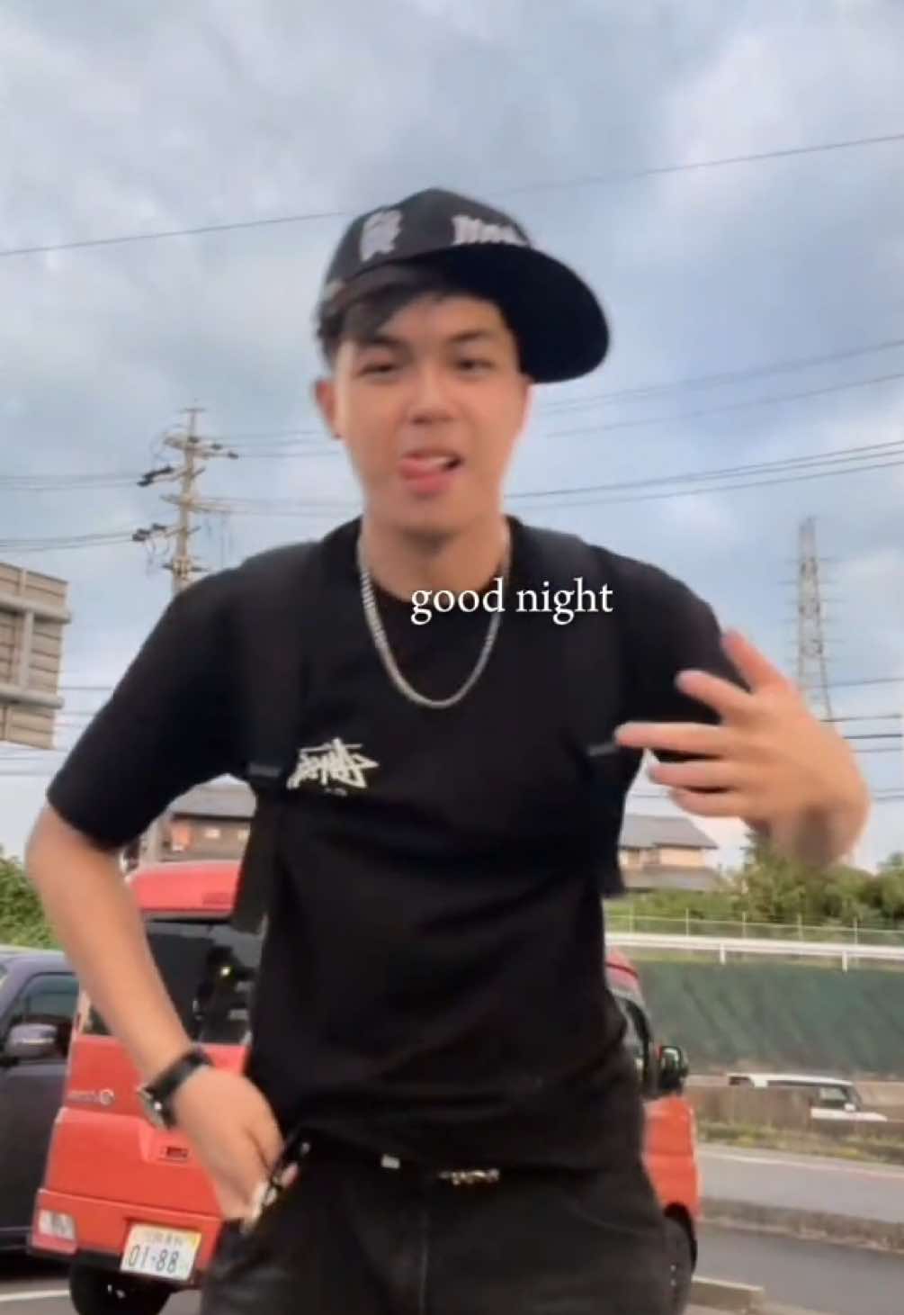 @๐๐ง๐ฆ๐จ็ฑ