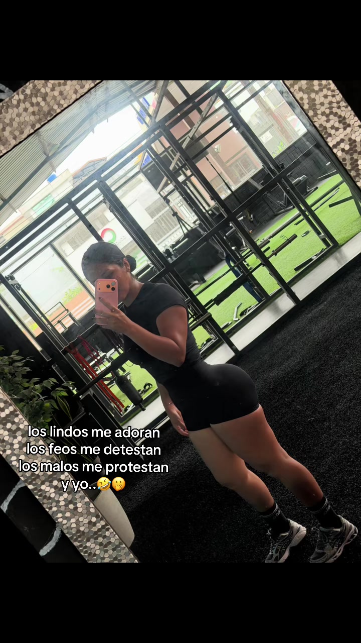 @Ale 🦋