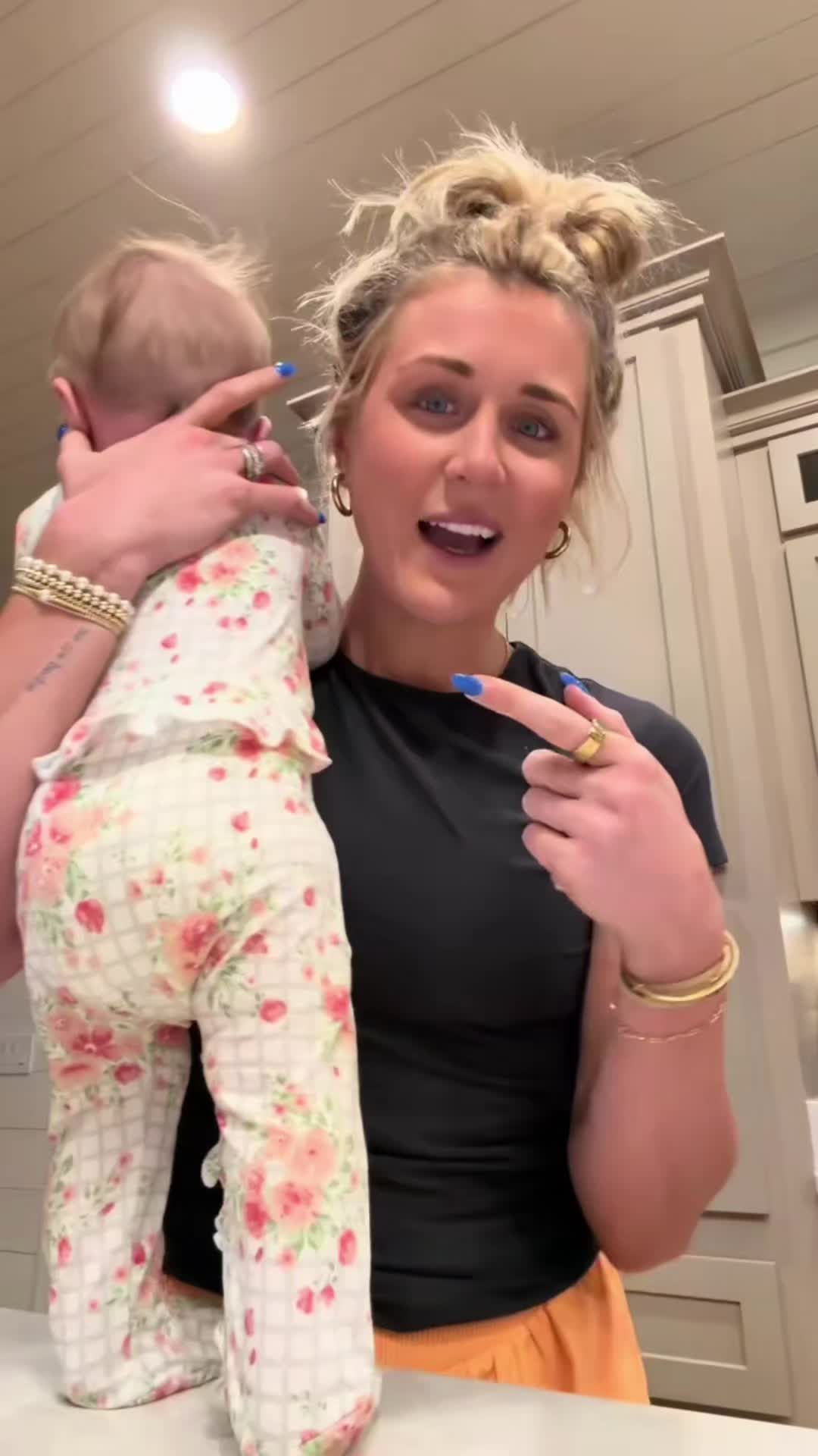 @Tawni
