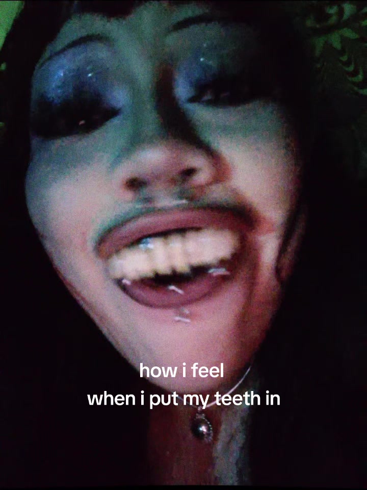 @ClownGutz🤡