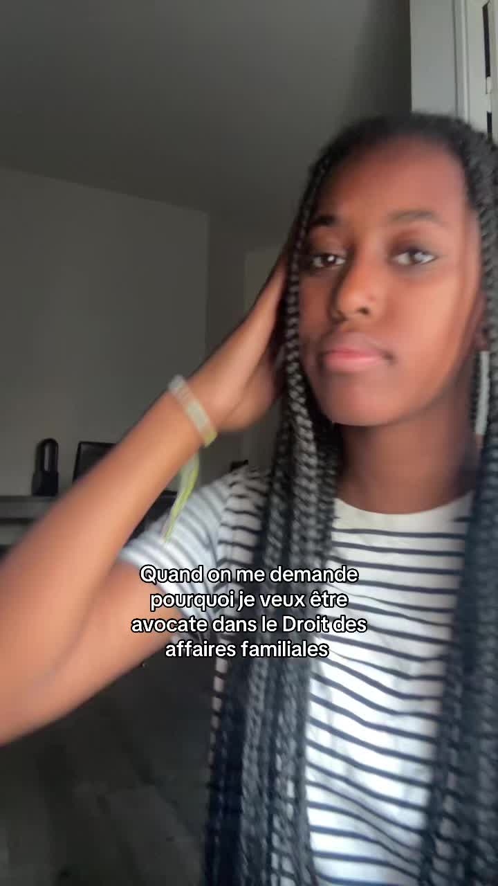@ASH 🥂🌺