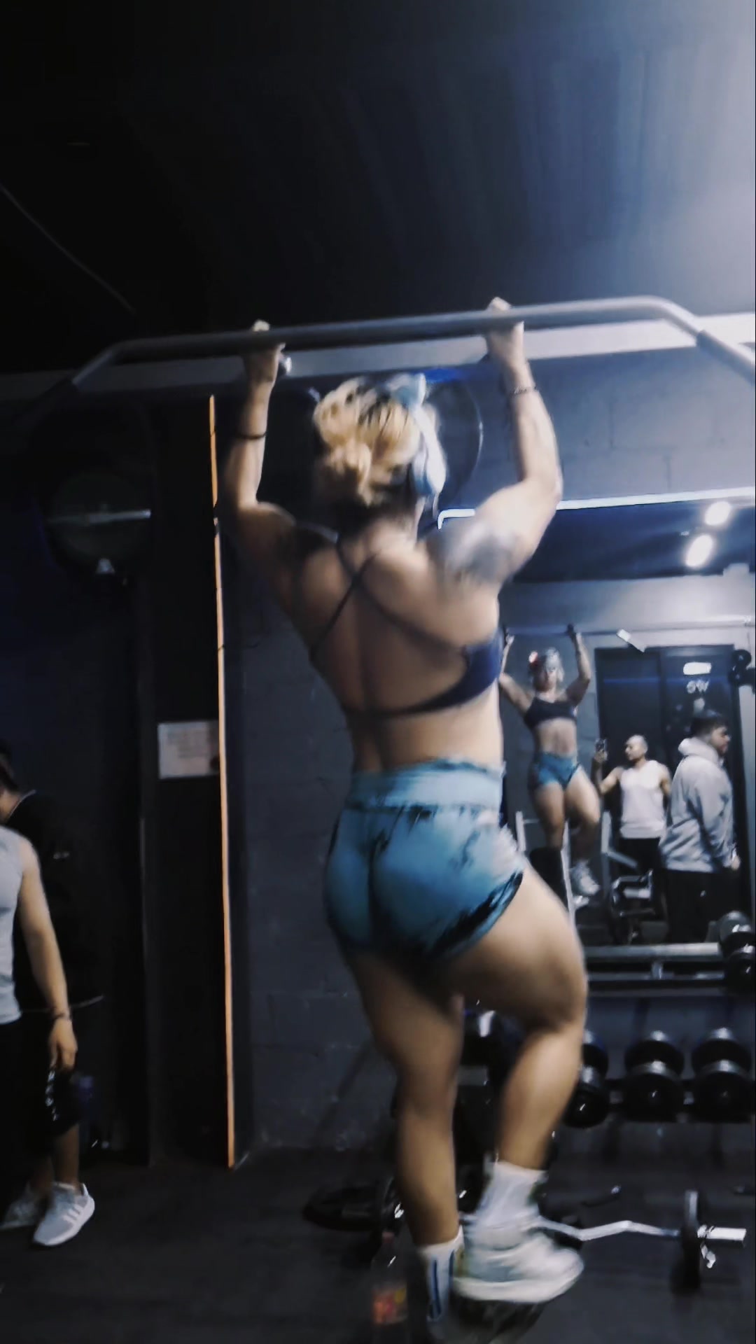@Lucy Barragán